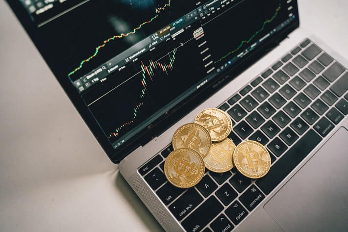 Chinese Brokerages Venture Into Offshore Crypto Trading