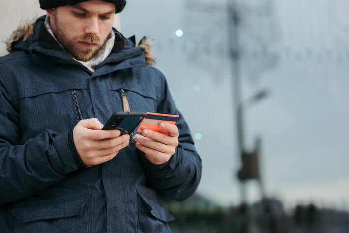 Pros and Cons of No Interest Credit Cards