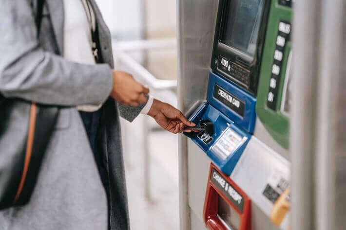 SoFi Set To Acquire California Bank To Speed Up the National Bank Charter Acquisition