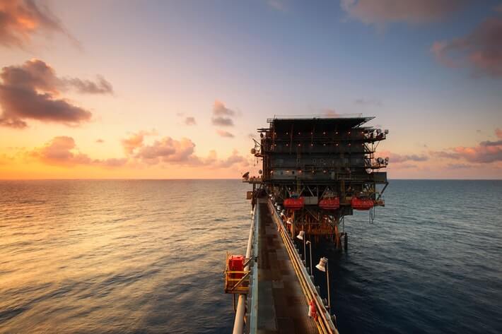 The Top Oil Producing Countries: Production on a Staggering Scale Image