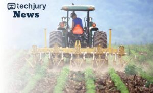 Fully Autonomous John Deere Tractor Debuts at CES